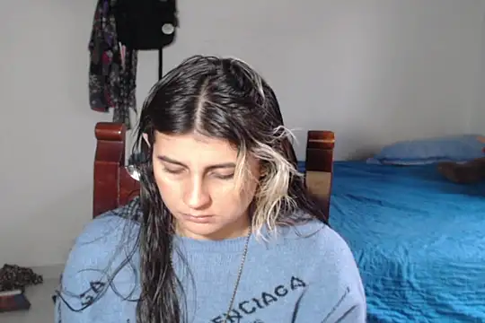 samanta rosas1 online show from December 17, 2024, 10:32 pm