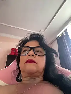 Snapshot of Sharongirl07 chatting on December 20, 2024, 9:17 pm Sharongirl07 online show from December 20, 2024, 9:17 pm