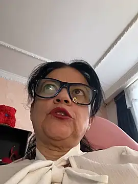 Snapshot of Sharongirl07 chatting on January 3, 2025, 12:08 pm Sharongirl07 online show from January 3, 2025, 12:08 pm