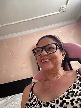 Snapshot of Sharongirl07 chatting on January 18, 2025, 7:26 pm Sharongirl07 online show from January 18, 2025, 7:26 pm