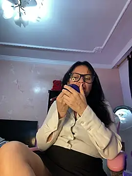Snapshot of Sharongirl07 chatting on January 25, 2025, 11:32 pm Sharongirl07 online show from January 25, 2025, 11:32 pm