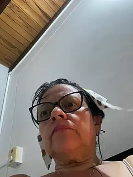 Sharongirl07 online show from March 14, 2026, 3:01 am