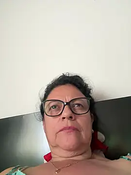 Snapshot of Sharongirl07 chatting on July 12, 2026, 5:26 pm Sharongirl07 online show from July 12, 2026, 5:26 pm