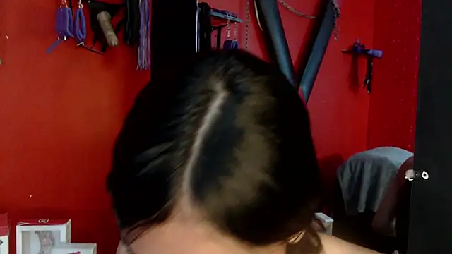 Monttserratt online show from December 15, 2024, 1:46 am
