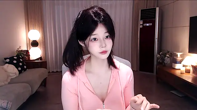 Snapshot of sweateanv_ chatting on March 23, 2026, 6:06 am sweateanv online show from March 23, 2026, 6:06 am