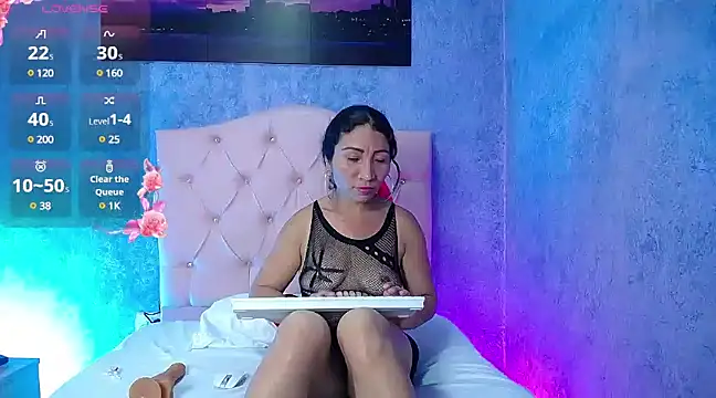 jennaa milf  online show from December 30, 2024, 7:32 pm