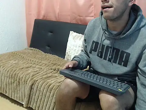 Snapshot of Deportist chatting on September 21, 2025, 10:33 pm Deportist online show from September 21, 2025, 10:33 pm