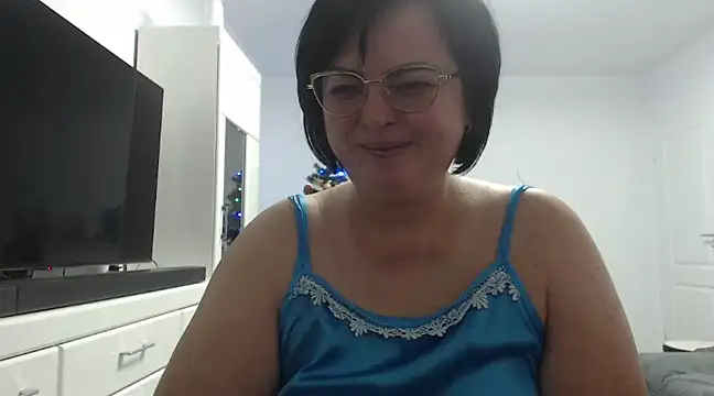 Amandamuller1982 online show from December 18, 2024, 5:26 am