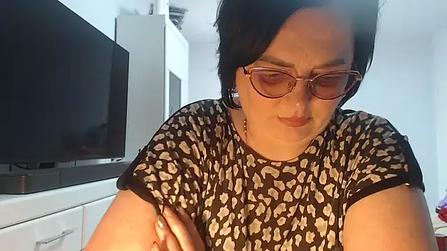 Amandamuller1982 online show from June 7, 2026, 6:50 am