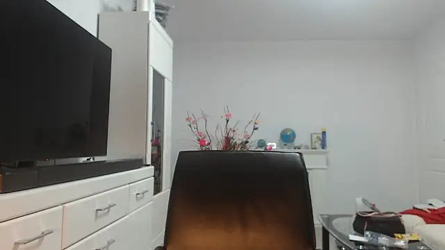 Amandamuller1982 online show from June 16, 2026, 10:01 pm