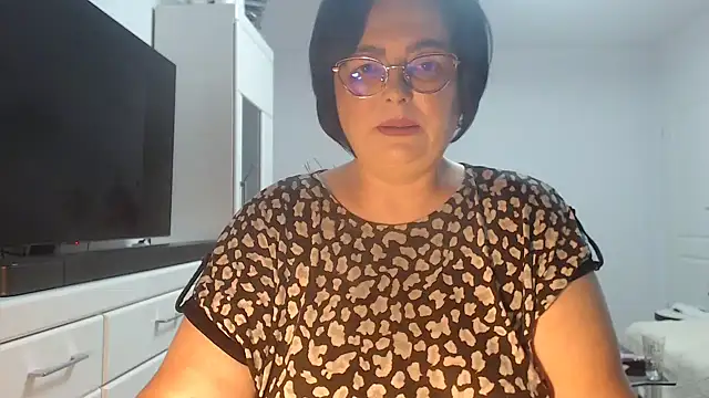 Amandamuller1982 online show from June 19, 2026, 10:46 pm
