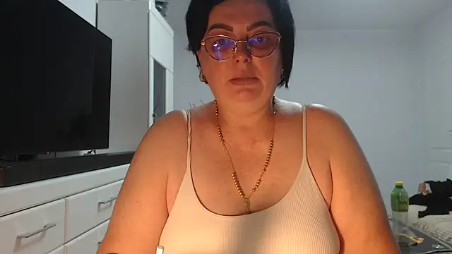 Amandamuller1982 online show from June 29, 2026, 10:21 pm