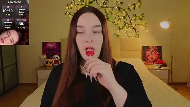 Snapshot of CookyDaisy chatting on March 26, 2026, 2:39 am CookyDaisy online show from March 26, 2026, 2:39 am