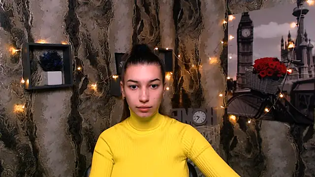 KarolinaRosse  online show from December 25, 2024, 7:34 pm