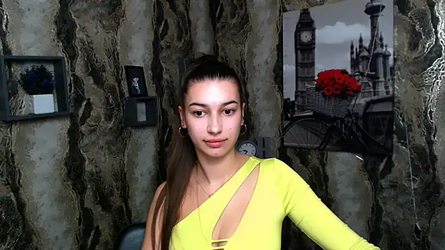 KarolinaRosse  online show from January 4, 2025, 10:05 am