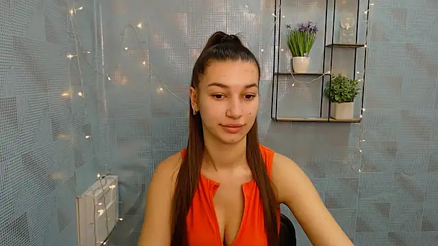 KarolinaRosse  online show from January 22, 2025, 7:03 am