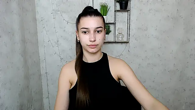 KarolinaRosse  online show from March 22, 2025, 12:57 pm
