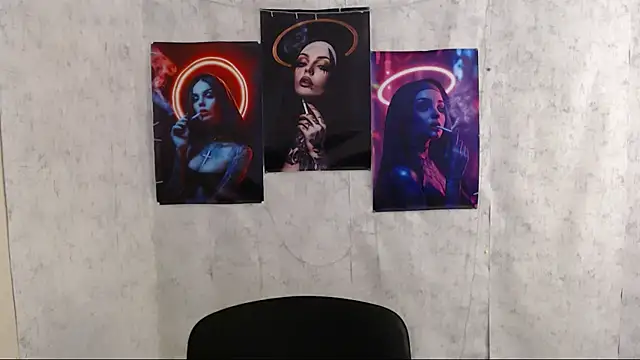 Snapshot of KarolinaRosse_ chatting on October 4, 2025, 5:38 am KarolinaRosse online show from October 4, 2025, 5:38 am