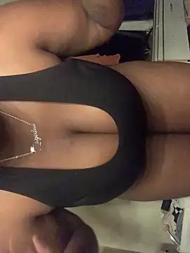 ethergodess9 online show from October 25, 2025, 3:03 am