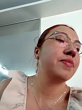 VIOLETA-25  online show from January 22, 2025, 3:29 pm