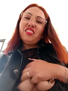 VIOLETA-25  online show from January 24, 2025, 7:39 pm
