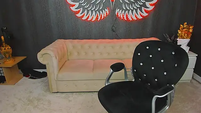 Snapshot of anemarieejolie chatting on February 6, 2025, 10:00 pm anemarieejolie online show from February 6, 2025, 10:00 pm