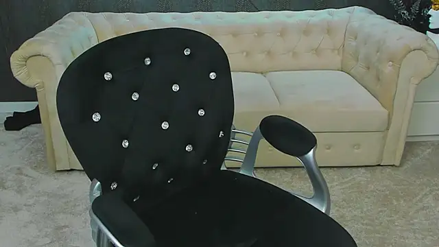 Snapshot of anemarieejolie chatting on February 14, 2025, 8:26 pm anemarieejolie online show from February 14, 2025, 8:26 pm