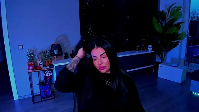 anemarieejolie online show from April 28, 2026, 5:18 pm