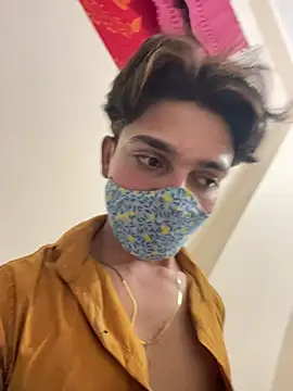 Snapshot of Lush_25 chatting on June 22, 2026, 12:46 pm Lush 25 online show from June 22, 2026, 12:46 pm