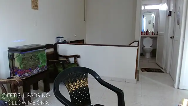 fetish padrino online show from January 4, 2025, 8:37 pm