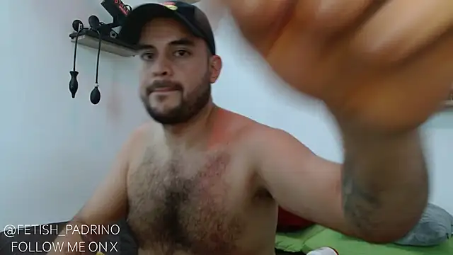 fetish padrino online show from January 6, 2025, 8:50 pm
