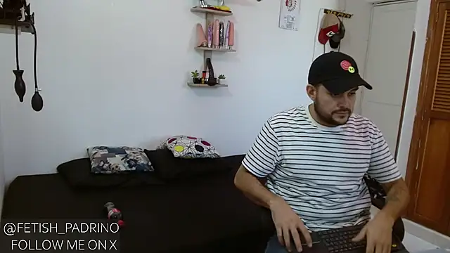 fetish padrino online show from January 11, 2025, 4:03 pm