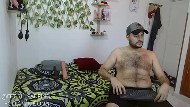 fetish padrino online show from January 26, 2025, 12:11 pm