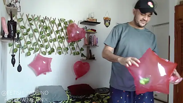 fetish padrino online show from February 8, 2025, 1:44 pm