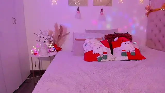 HannaBruun online show from December 7, 2024, 2:09 am