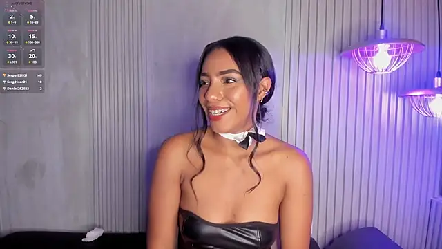 ChloeTayylor  online show from January 6, 2025, 11:42 pm