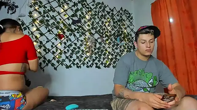 ethanandbrianna online show from December 17, 2024, 2:44 am