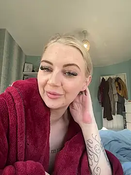 Ruby Nichols online show from February 28, 2025, 12:31 pm