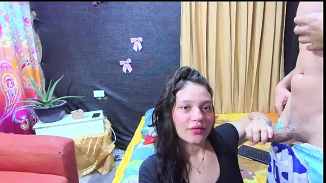 Snapshot of emily_69_porno chatting on October 16, 2025, 4:02 am emily 69 porno online show from October 16, 2025, 4:02 am