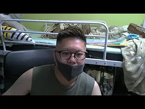 Owl1216 online show from October 29, 2025, 1:13 pm