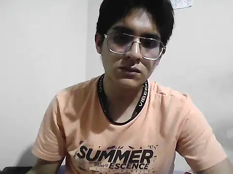 Snapshot of HardDick2 chatting on March 15, 2026, 1:44 am HardDick2 online show from March 15, 2026, 1:44 am