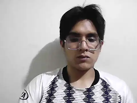 Snapshot of HardDick2 chatting on March 20, 2026, 5:56 am HardDick2 online show from March 20, 2026, 5:56 am