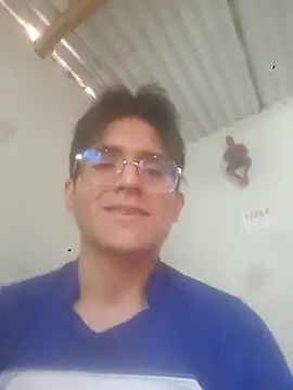 Snapshot of HardDick2 chatting on April 5, 2026, 8:28 pm HardDick2 online show from April 5, 2026, 8:28 pm