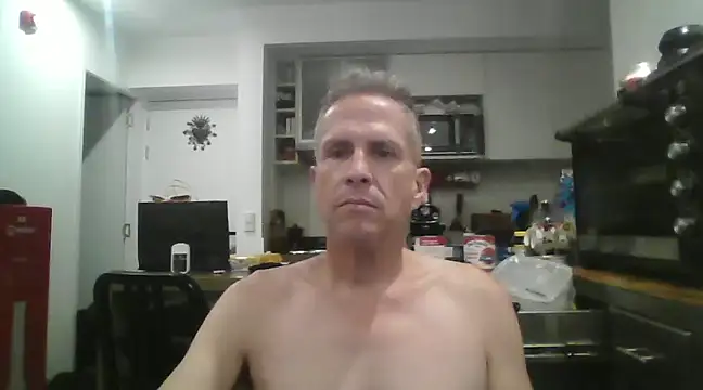 Diegoperrote682661 online show from January 14, 2025, 4:04 am
