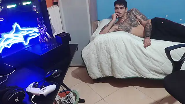 Badboyi1997 online show from October 16, 2025, 1:50 am