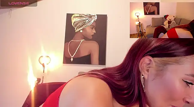 Hanna Clark  online show from December 6, 2024, 12:23 am