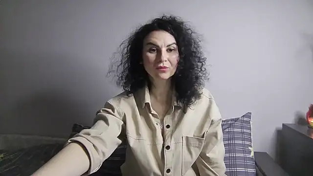 Snapshot of MiraLove362 chatting on March 19, 2025, 8:32 pm MiraLove362 online show from March 19, 2025, 8:32 pm