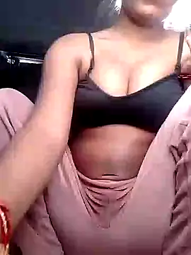 Snapshot of riya_houswife chatting on December 11, 2024, 8:36 am riya houswife online show from December 11, 2024, 8:36 am