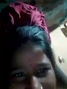 Snapshot of riya_houswife chatting on November 16, 2025, 12:44 pm riya houswife online show from November 16, 2025, 12:44 pm