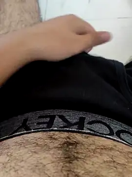 Snapshot of themostnaughtiestguyy chatting on March 25, 2026, 7:36 am themostnaughtiestguyy online show from March 25, 2026, 7:36 am